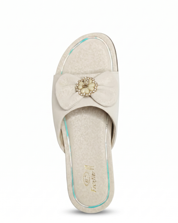 Moonlight White Bow Sliders